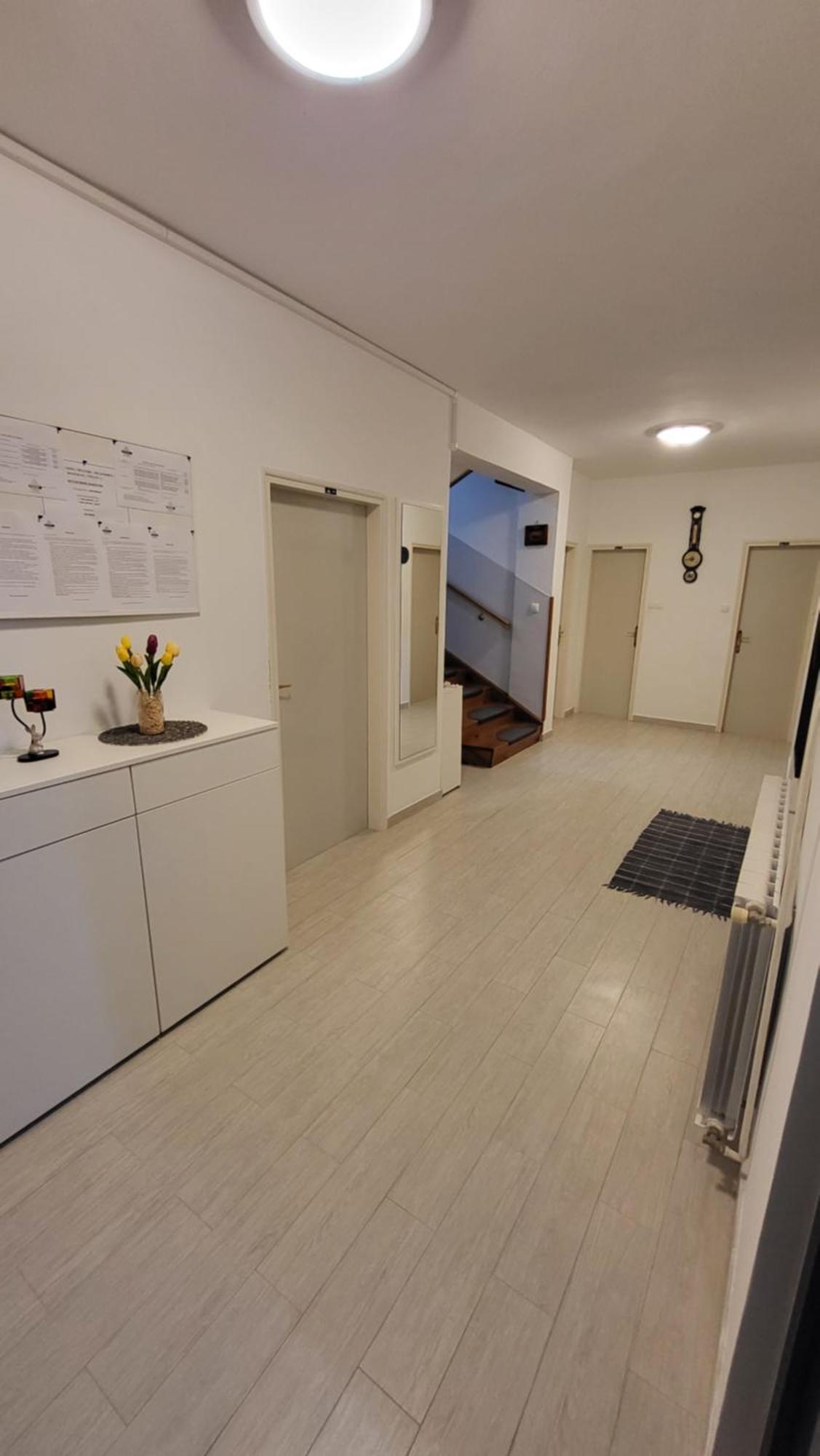 Apartments & Rooms Fam Ribaric Banjol Luaran gambar